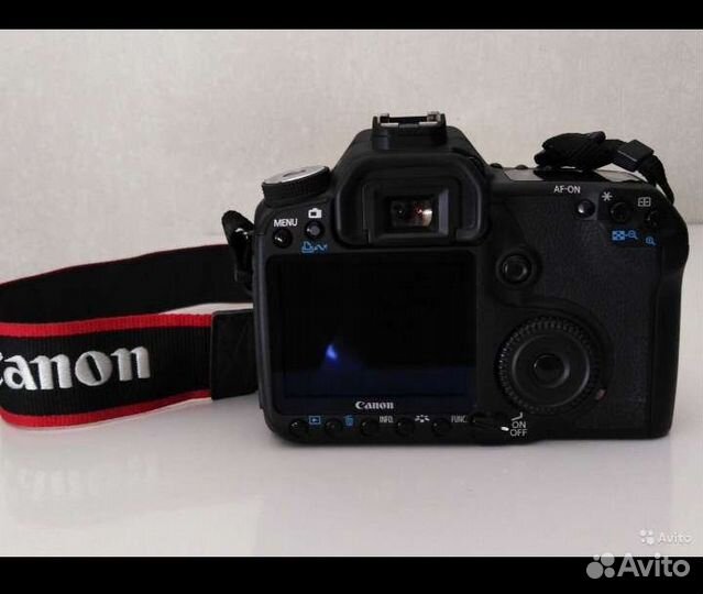 Зеркальный фотоаппарат Canon EOS 50D