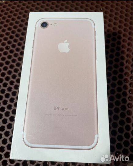 iPhone 7, 128 ГБ