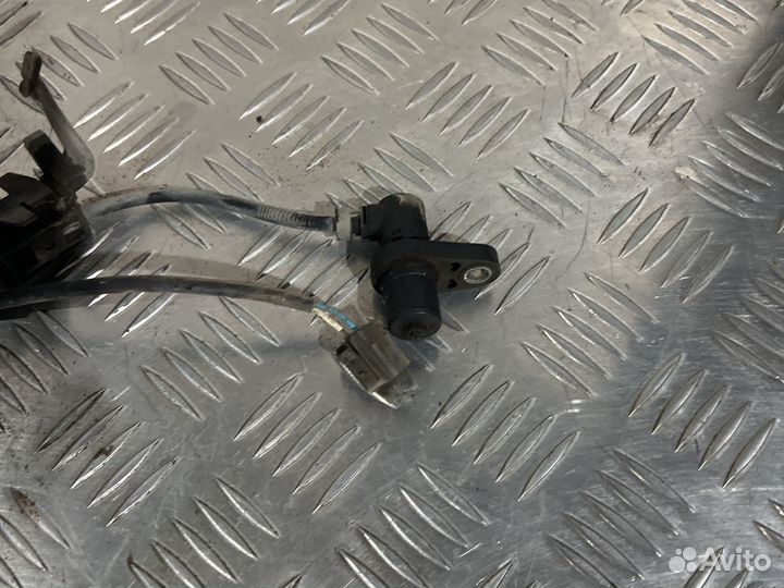 Датчик абс передний правый toyota camry 40
