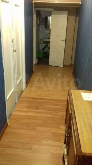 Комната 14 м² в 3-к., 3/9 эт.