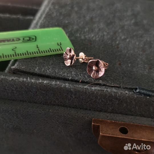 Серьги разные