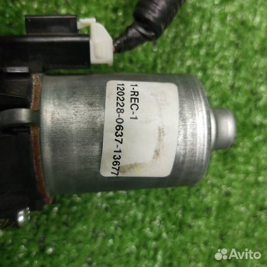 Моторчик регулировки сиденья Toyota Camry 2012