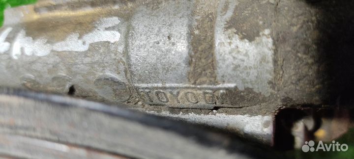 Насос гидроусилителя (гур) Toyota Caldina ZZT241W