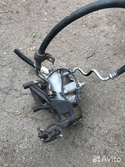 Компрессор кондиционера mitsubishi