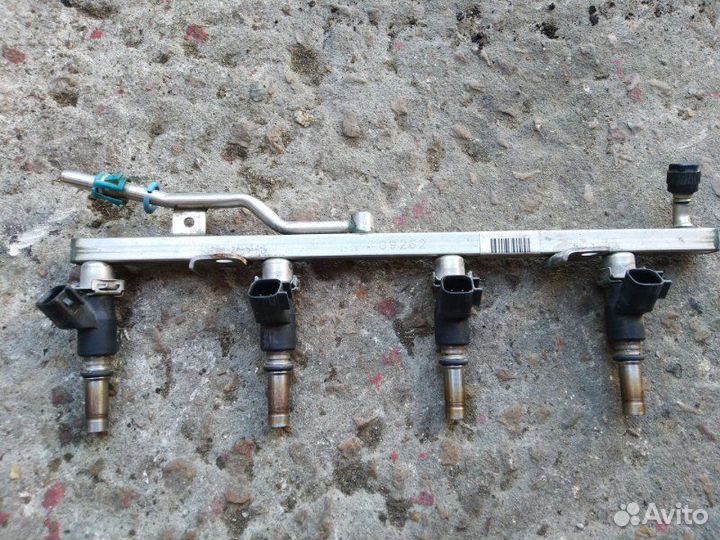 Топливная рампа Opel Astra H 1.6 2004-2014