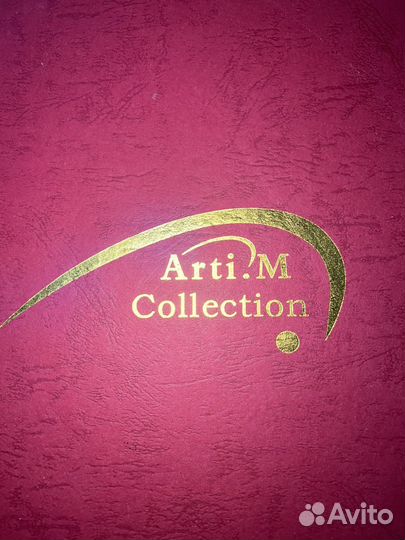 Фарфоровый чайный набор