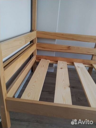 Кроватка натуральное дерево бук