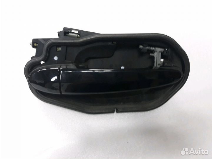 Зад. R. Ручка с держателем. BMW X3 2004-10