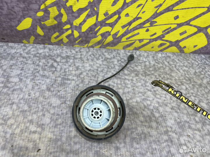 Крышка заливной горловины бензобака Мазда сх 7