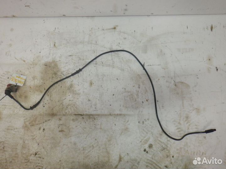 Датчик ABS передний