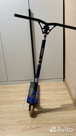 Трюковой самокат xaos revered