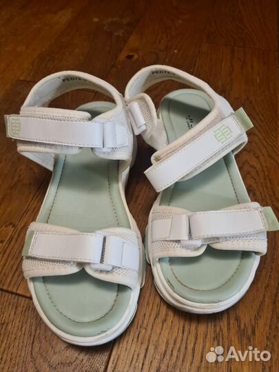 Босоножки для девочки