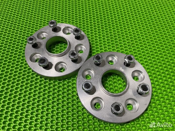 Проставки 5х114,3 20 мм. DIA 60.1 Toyota 2 шт