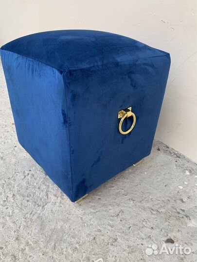 Мебель банкетки и пуфики