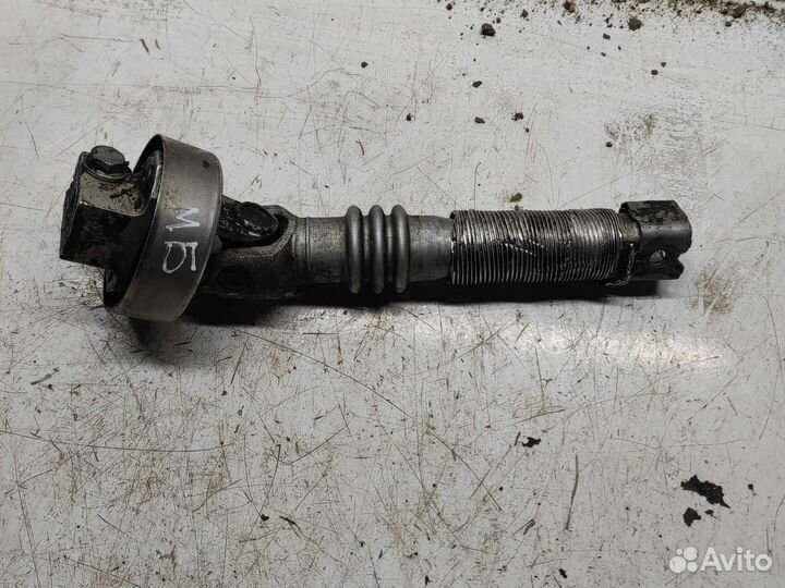 Кардан рулевой рейки Мерседес-Бенс С230