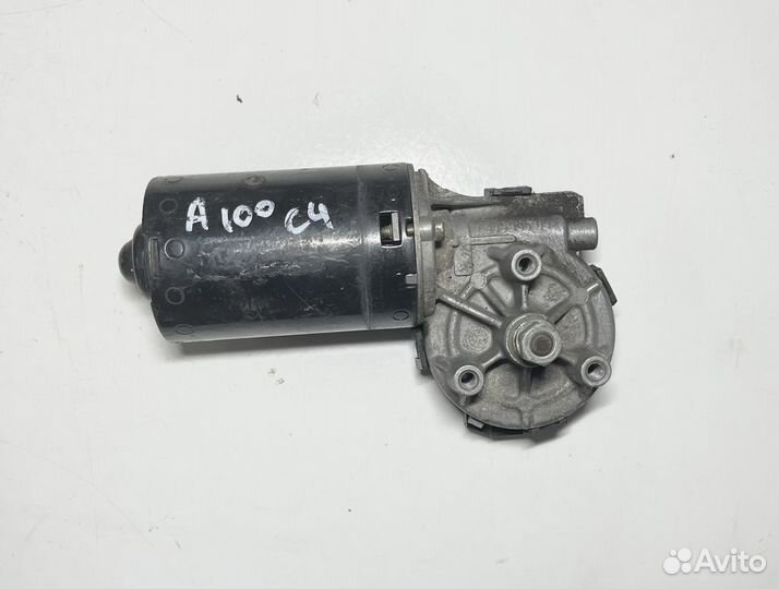 Моторчик стеклоочистителей Audi 100 / A6 (C4 )