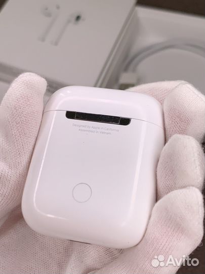 AirPods 2 Полный комплект На гарантии Оригинал