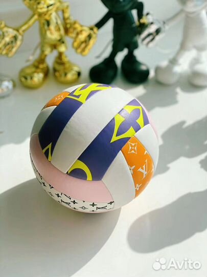 Мяч для волейбола monogram giant