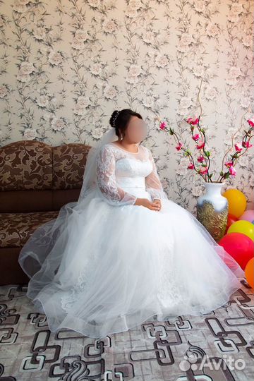 Платье свадебное