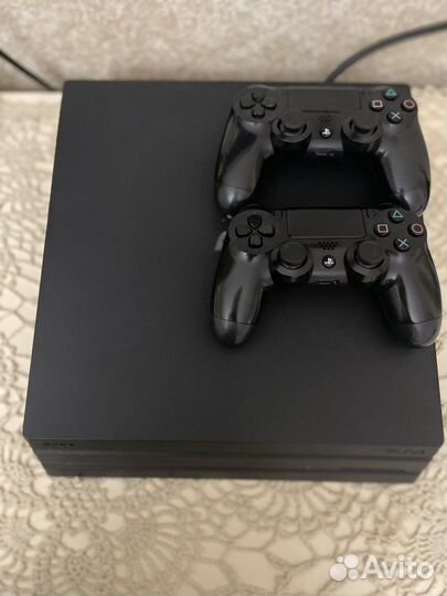Sony PS4 pro 1tb