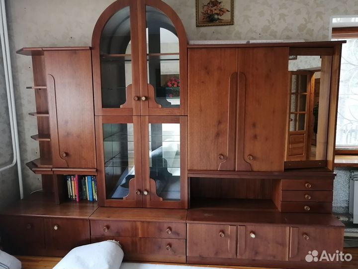 Продам стенку бу