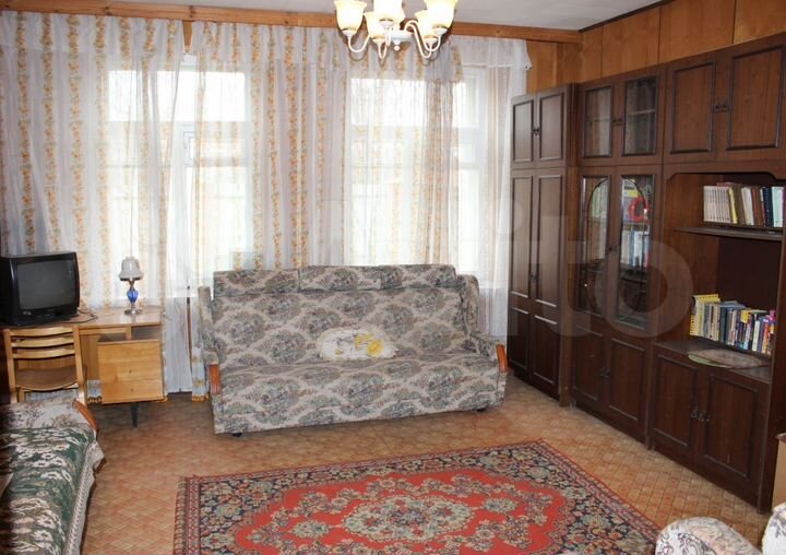 Дом 170 м² на участке 6 сот.