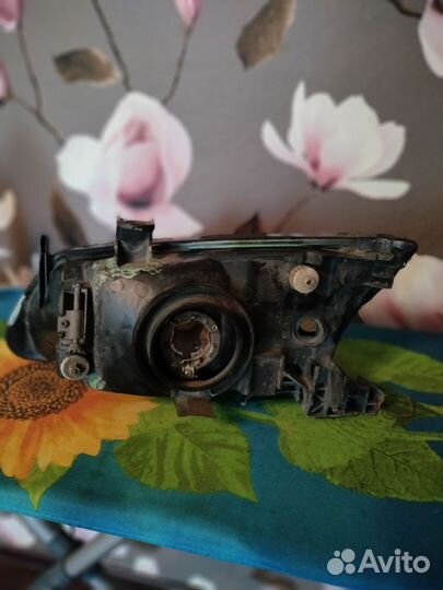 Фара правая Nissan bluebird sylphy