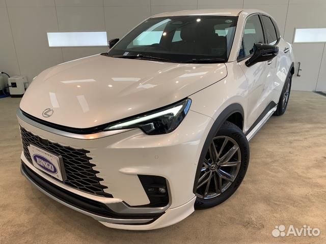 Lexus LBX 1.5 CVT, 2024, 8 600 км
