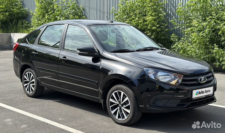 LADA Granta 1.6 МТ, 2023, 13 750 км