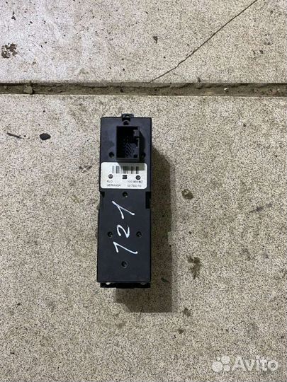 Блок управления стеклоподъемниками skoda octavia 1