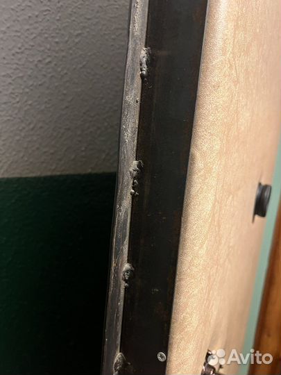 Дверь входная металлическая