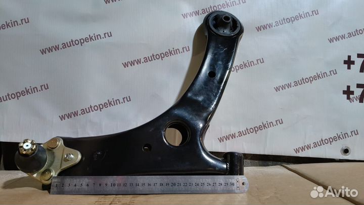 Рычаг передний правый с шаровой опорой