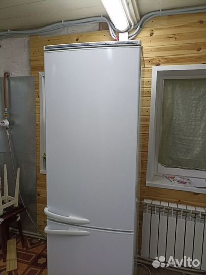 Холодильник Атлант 2компрессора