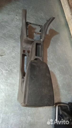 Консоль центральная Ford Focus 2 2005 4M5XA04584B