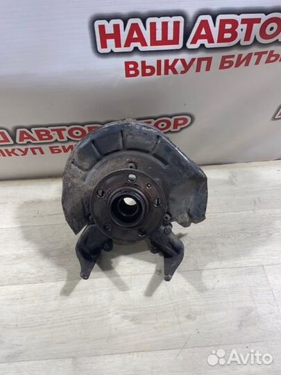 Кулак поворотный правый Volkswagen Polo 2012