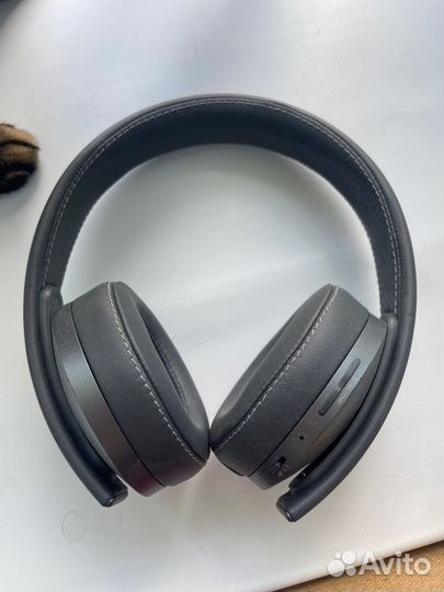 Беспроводные наушники