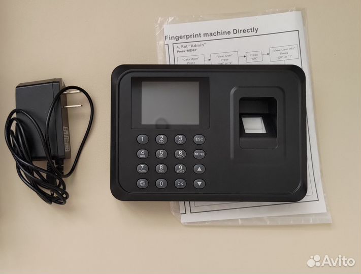 Терминал учета рабочего времени и контроля доступа