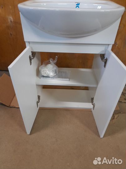 Тумба для ванной Лада 50 белая