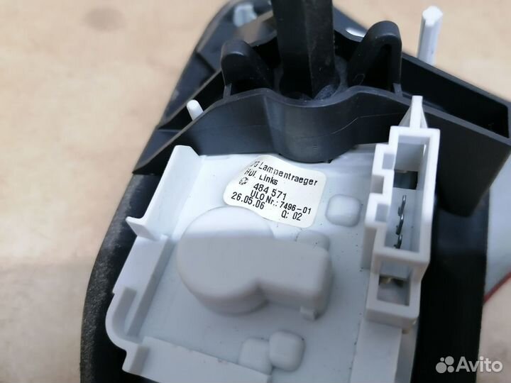 Фонарь внутренний задний левый Audi A4 B7