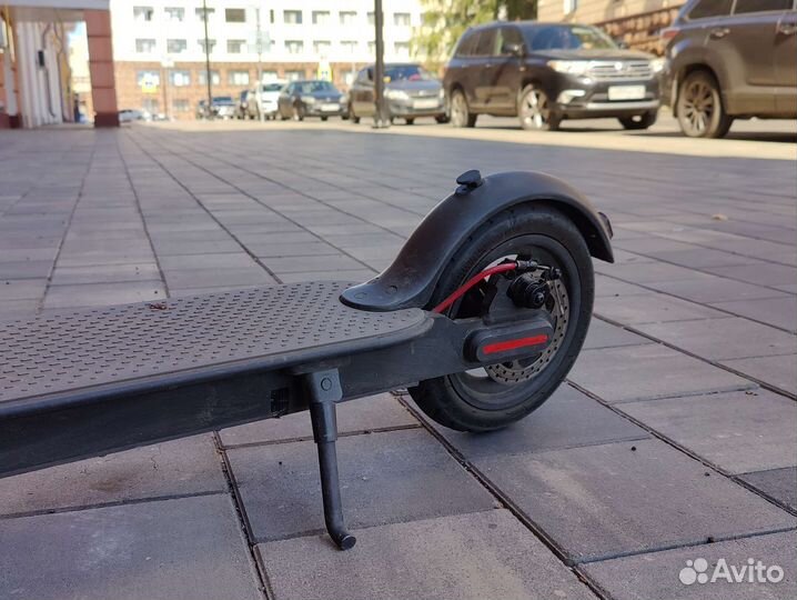 Электросамокат Xiaomi Mi Electric Scooter 1s
