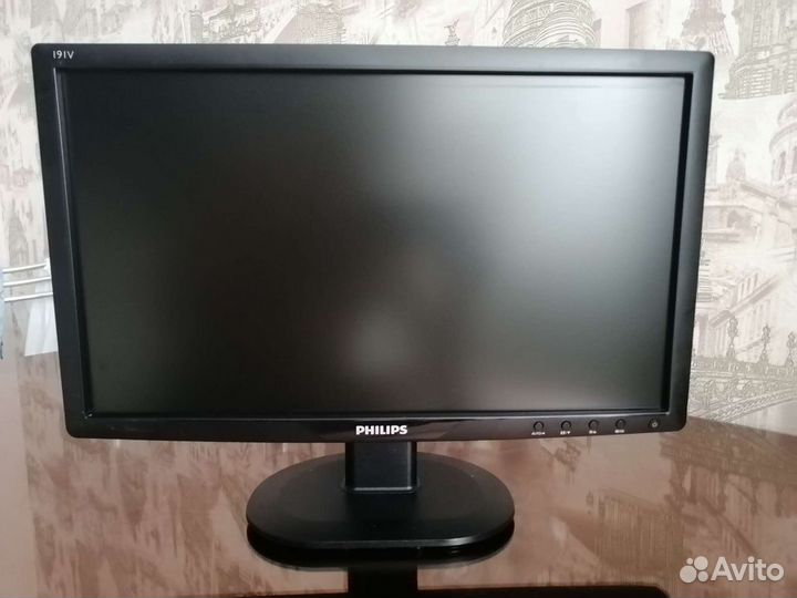 Монитор Philips