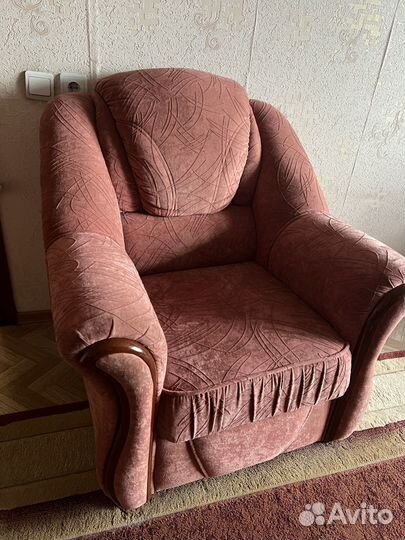 Угловой диван с креслом