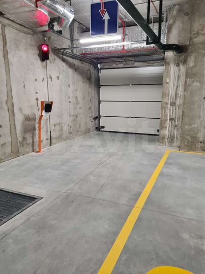 Машиноместо, 13 м²