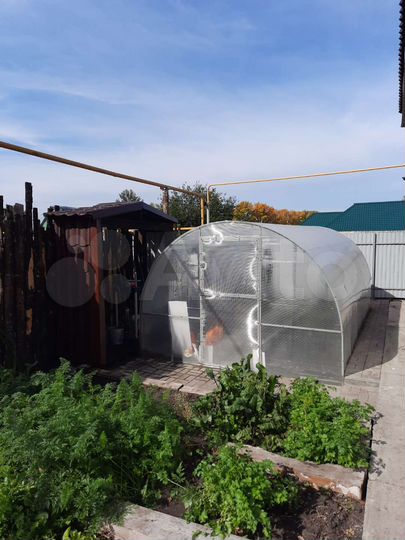 Коттедж 206 м² на участке 6 сот.