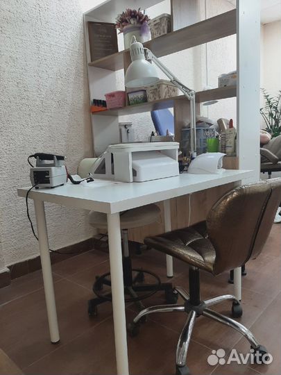 Аренда для мастеров маникюра, бровиста