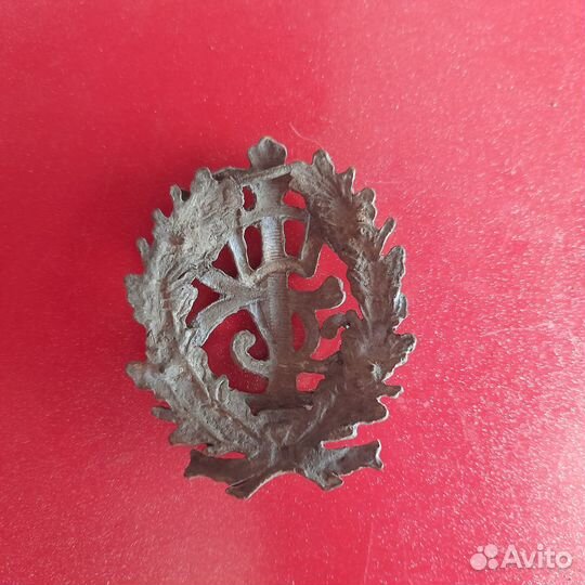 Наплечный знак учащегося горного училища