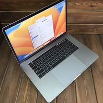 Apple macbook pro 15 2018 i7 16gb 512gb Radeon Pro