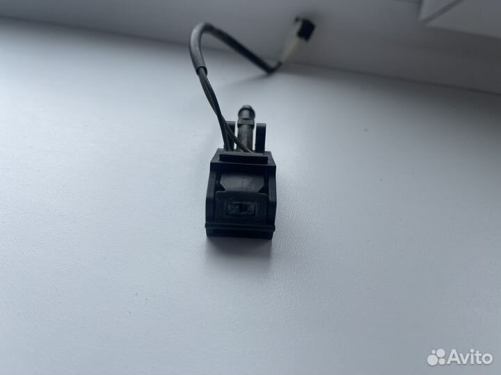 Форсунка омывателя стекла Skoda