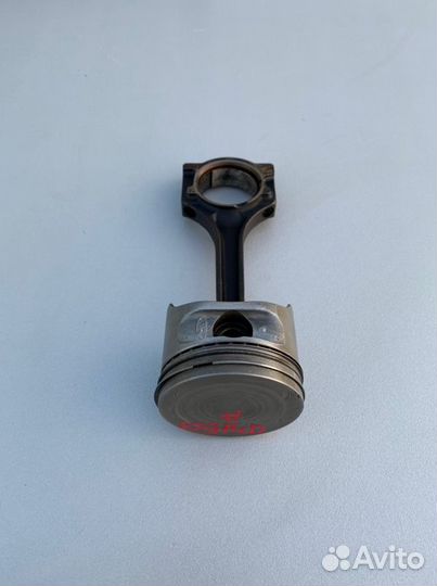 Поршень Ford Fiesta DHC