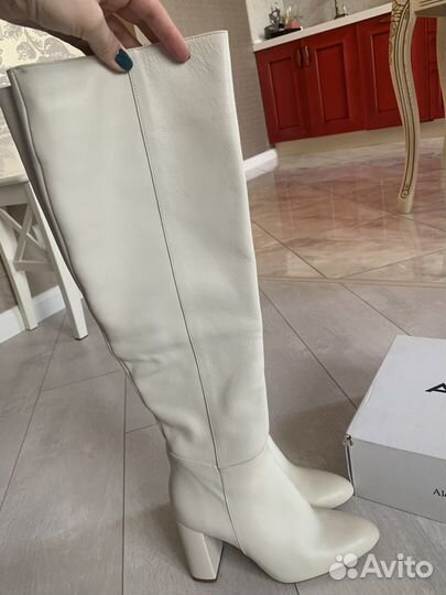Молочные сапоги Zara кожа 37 размер